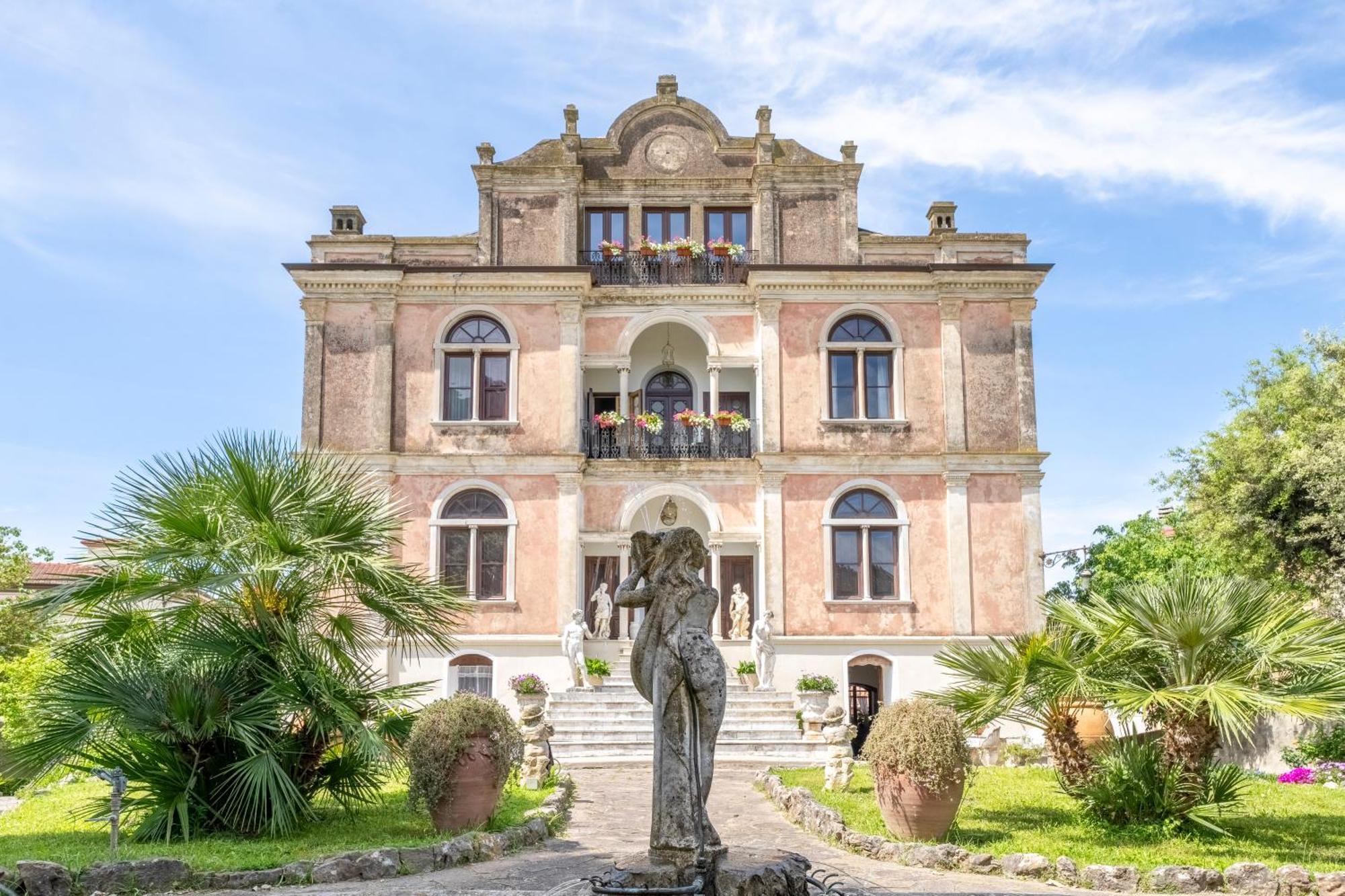 Villa Petri Vicopisano Eksteriør bilde